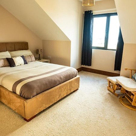 House By The Sea & Golf Course Villa Енискроун Екстериор снимка