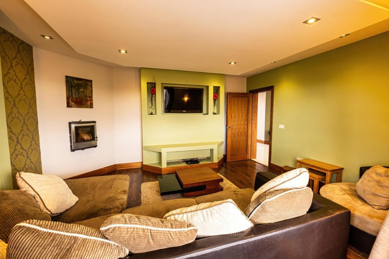 House By The Sea & Golf Course Villa Енискроун Екстериор снимка