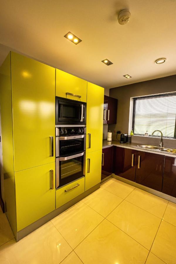House By The Sea & Golf Course Villa Енискроун Екстериор снимка