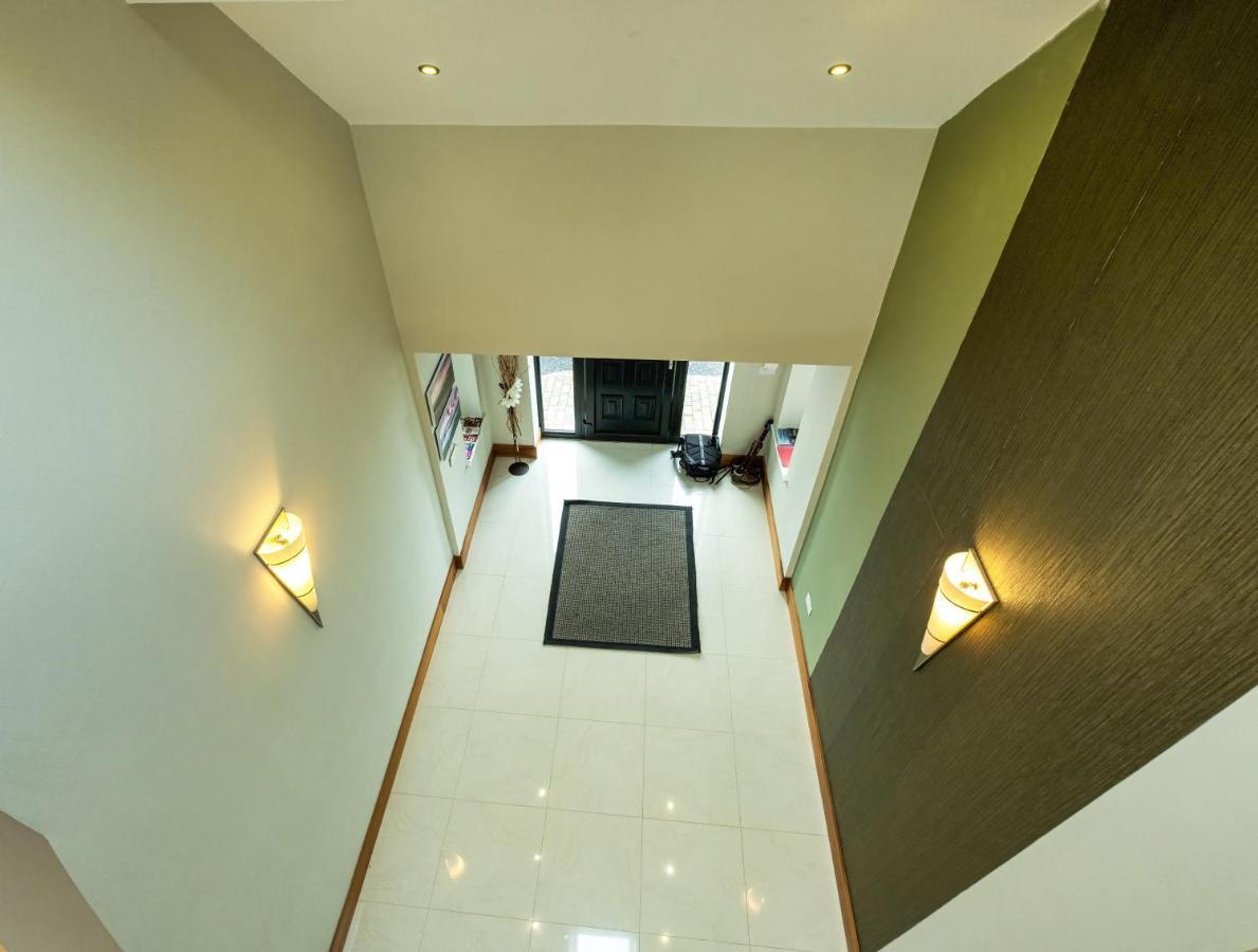 House By The Sea & Golf Course Villa Енискроун Екстериор снимка